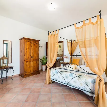 Bed and Breakfast Oasi Caprolace
