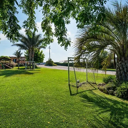 Oasi Caprolace 3* Sabaudia